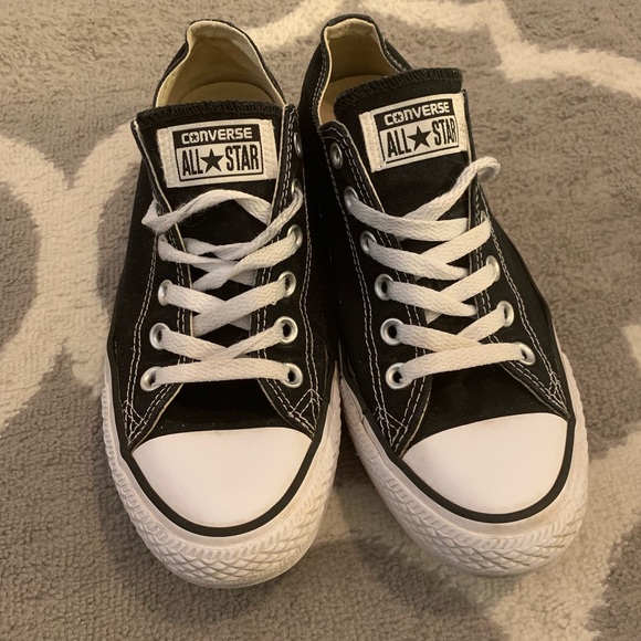 Converse Shoes - ⭐️ Black Converse ⭐️